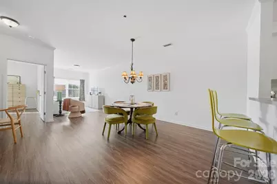 1410 4th Street Drive NW #205, Hickory, NC 28601 - Photo 5