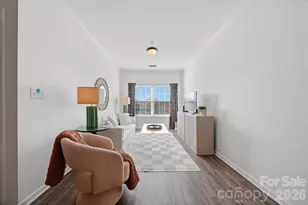 1410 4th St Dr NW, Hickory, NC 28601 - Photo 3