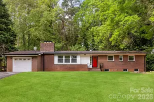 302 Suburban Ave, Kannapolis, NC 28083 - Photo 1