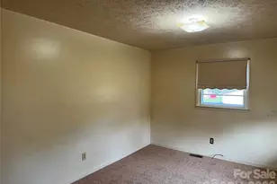 1814 Powerline Dr, Shelby, NC 28152 - Photo 3