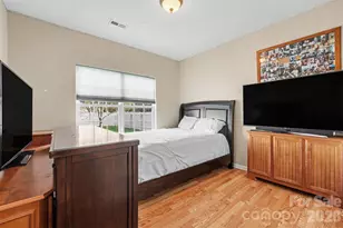 10907 Huntington Meadow Ln, Charlotte, NC 28273 - Photo 19