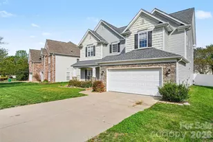 10907 Huntington Meadow Ln, Charlotte, NC 28273 - Photo 3