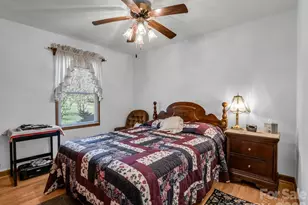 80 Fox Briar Dr, Columbus, NC 28722 - Photo 23