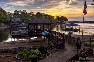 239 Pinnacle Shores Dr, Mooresville, NC 28117 - Photo 45