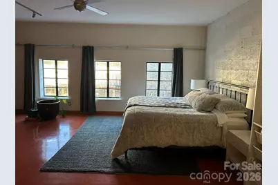 28 N Lexington Avenue, Asheville, NC 28801 - Photo 3