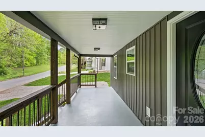 102 W Carolina Avenue, Bessemer City, NC 28016 - Photo 3