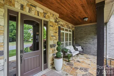 1401 Tara Plantation Boulevard, Wesley Chapel, NC 28110 - Photo 3