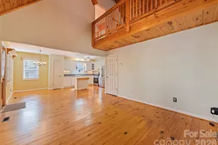 41 Trapper Ln, Waynesville, NC 28785 - Photo 9