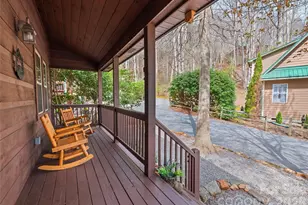 41 Trapper Ln, Waynesville, NC 28785 - Photo 3