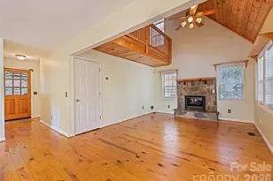 41 Trapper Ln, Waynesville, NC 28785 - Photo 9