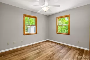 2304 Mountain Page Rd, Saluda, NC 28773 - Photo 17