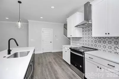 2957 Ross Avenue, Charlotte, NC 28208 - Photo 5