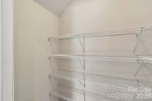 5047 Poplin Vly, Cherryville, NC 28021 - Photo 5