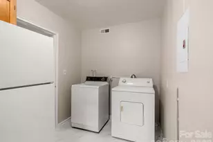 8 Units - 615 Biltmore Ave, Asheville, NC 28803 - Photo 19