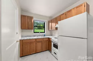 8 Units - 615 Biltmore Ave, Asheville, NC 28803 - Photo 17