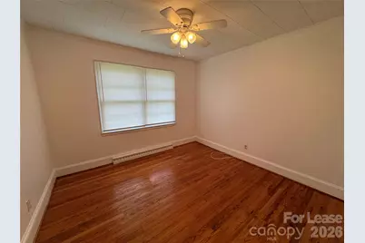 1020 W Catawba Avenue, Mount Holly, NC 28120 - Photo 11