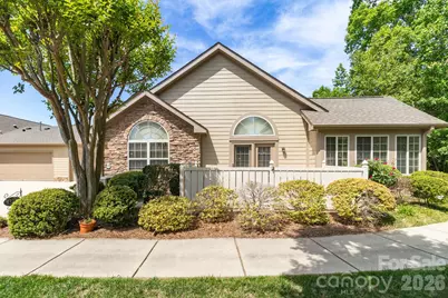 4328 Grassy Drive, Greensboro, NC 27409 - Photo 3