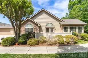 4328 Grassy Dr, Greensboro, NC 27409 - Photo 3