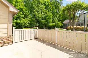4328 Grassy Dr, Greensboro, NC 27409 - Photo 29
