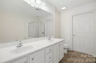 4328 Grassy Dr, Greensboro, NC 27409 - Photo 23