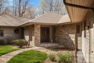 100 Elmridge Dr, Flat Rock, NC 28731 - Photo 3