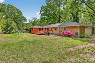 6201 Deliah Ln, Charlotte, NC 28215 - Photo 17