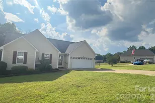 5316 Oaktree Dr, Gastonia, NC 28052 - Photo 3