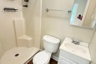 2149 Camp Greene St, Charlotte, NC 28208 - Photo 11