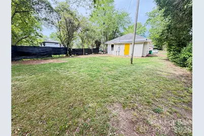 2149 Camp Greene Street, Charlotte, NC 28208 - Photo 9