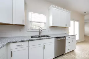 2705 Gosling Terrace Rd, Charlotte, NC 28262 - Photo 17