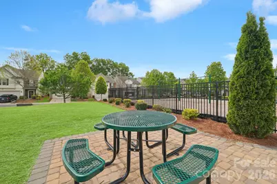 4818 Fonthill Lane, Charlotte, NC 28210 - Photo 47