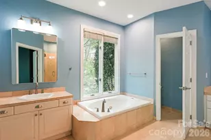 16201 Woolwine Rd, Charlotte, NC 28278 - Photo 19