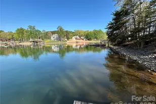 153 Barksdale Ln, Mooresville, NC 28117 - Photo 1