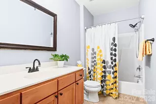 123 Appeldoorn Cir, Asheville, NC 28803 - Photo 19