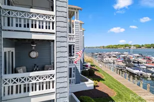 18679 Vineyard Point Ln, Cornelius, NC 28031 - Photo 3