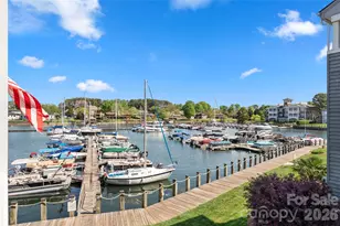 18679 Vineyard Point Ln, Cornelius, NC 28031 - Photo 7