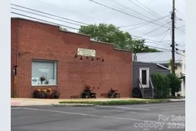 7 N Mitchell Avenue, Bakersville, NC 28705 - Photo 21