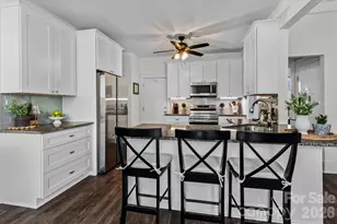 135 Sheep Path Dr, Mooresville, NC 28115 - Photo 11