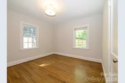 1929 Mecklenburg Avenue, Charlotte, NC 28205 - Photo 25