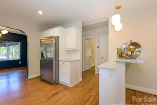 1929 Mecklenburg Ave, Charlotte, NC 28205 - Photo 13