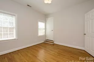 1929 Mecklenburg Ave, Charlotte, NC 28205 - Photo 15