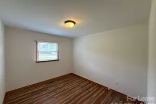 110 Aqua Dr, Mooresville, NC 28117 - Photo 15