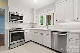 5335 Lansing Dr, Charlotte, NC 28270 - Photo 37