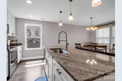 9 Shadowlawn Drive, Asheville, NC 28806 - Photo 3