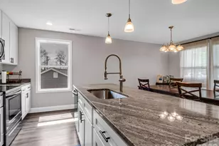 9 Shadowlawn Dr, Asheville, NC 28806 - Photo 3