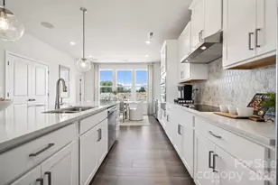 1812 Alexander Village Main Dr, Charlotte, NC 28262 - Photo 9