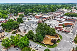 1053 Hallman Br Ln, Lincolnton, NC 28092 - Photo 21