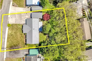 233 4th St, Waynesville, NC 28786 - Photo 29