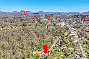 233 4th St, Waynesville, NC 28786 - Photo 31