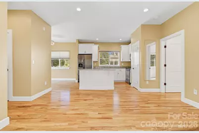 180 Moody Avenue, Candler, NC 28715 - Photo 15